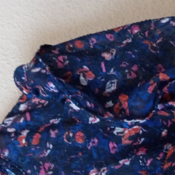 Parker Ruched Dress - Picture 5 of 7